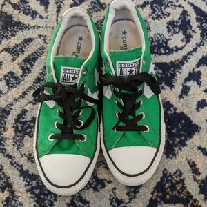CONVERSE SIZE 8 SHOES